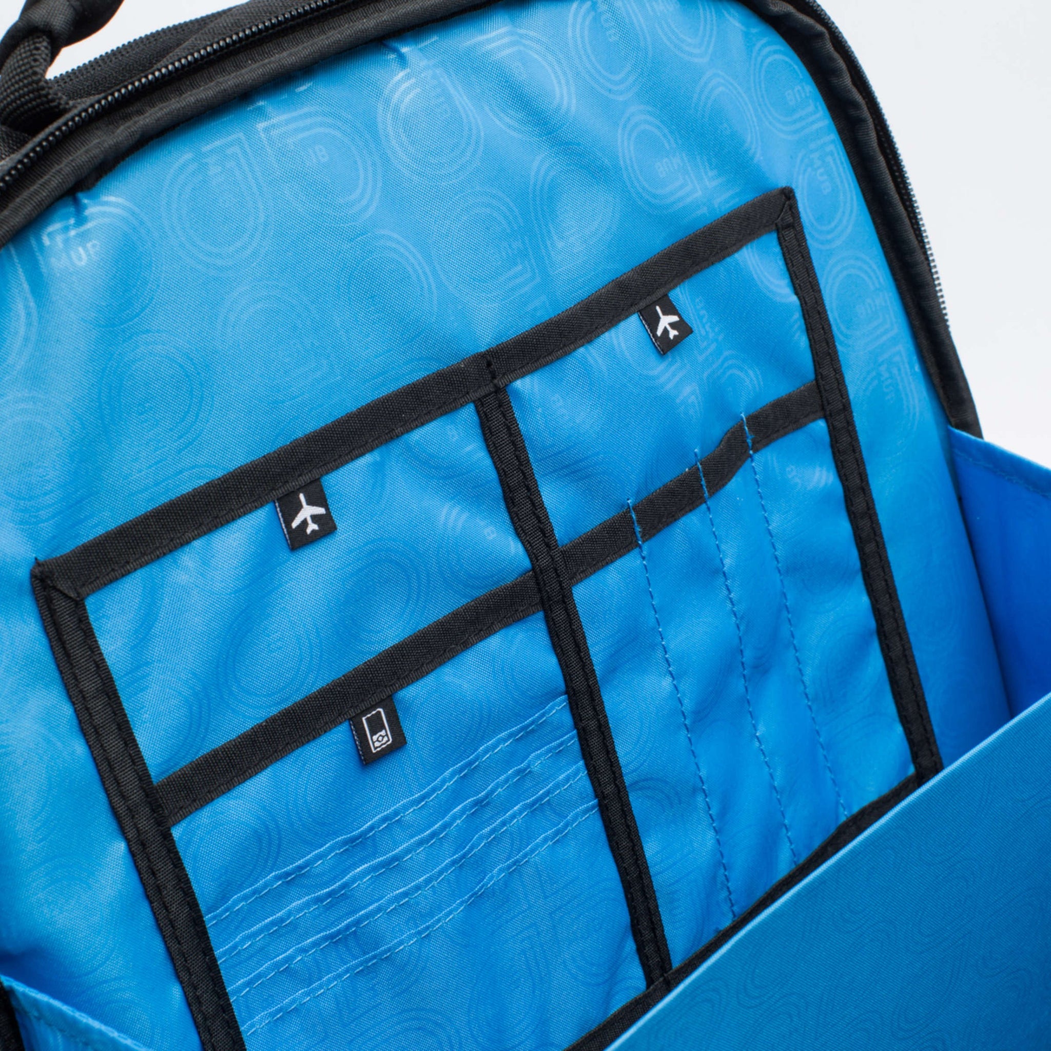 MUB TRAVELER REGULAR Classic Blue - The BiarritzI Deluxe Travel Backpack for Men