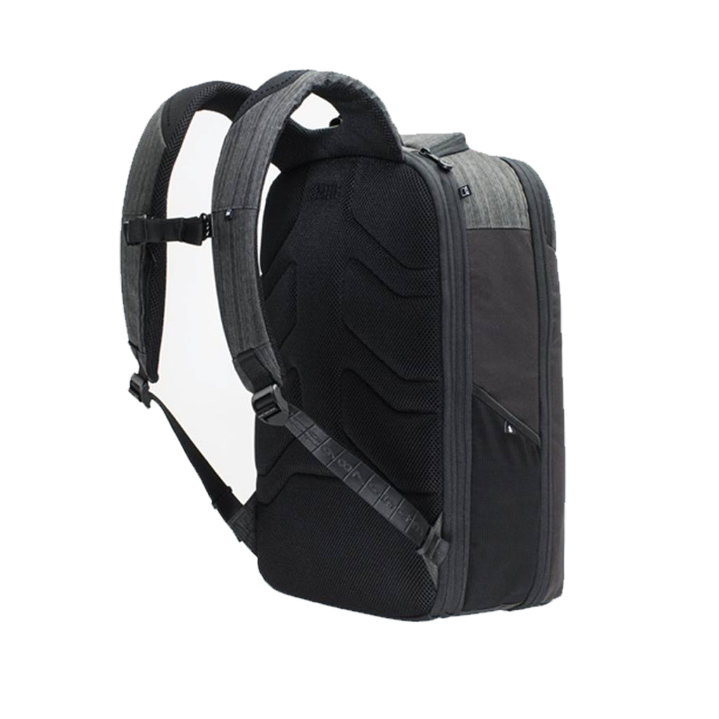 COMMUTE - The Biarritz Business Backpack for Men